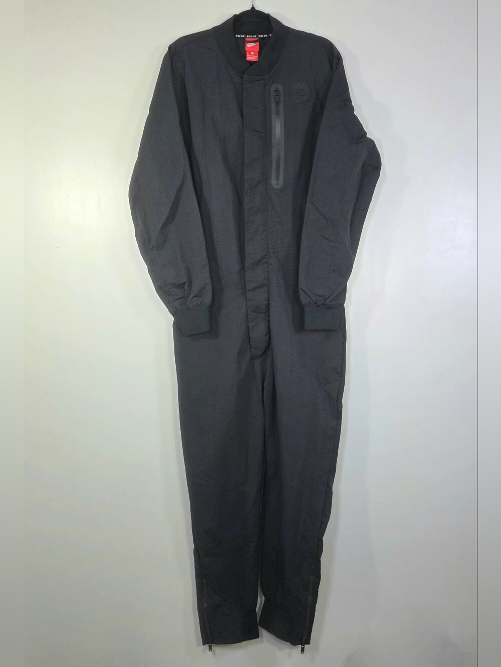 RARE NIKE SPORTSWEAR TECH AIR BASKETBALL JUMPSUIT 898298-010.